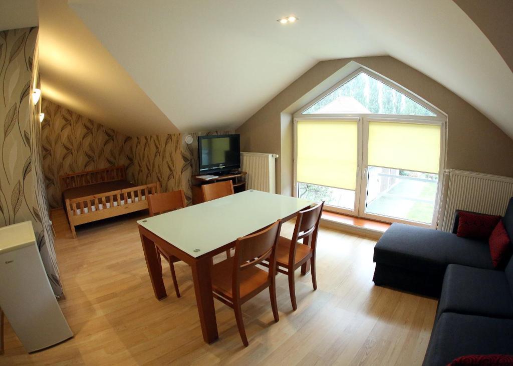 Sokol Apartman Racibórz Szoba fotó